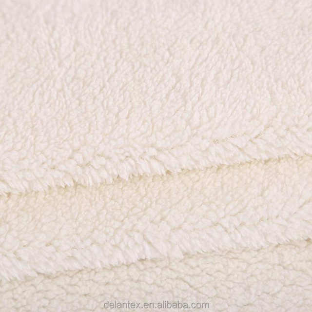Delantex Cheap Soft Hoodi Fabric Brushed Blanket Artificial Fur Fabric Plush Fleece Coat Brush Sherpa Fleece Fabric Free Sample