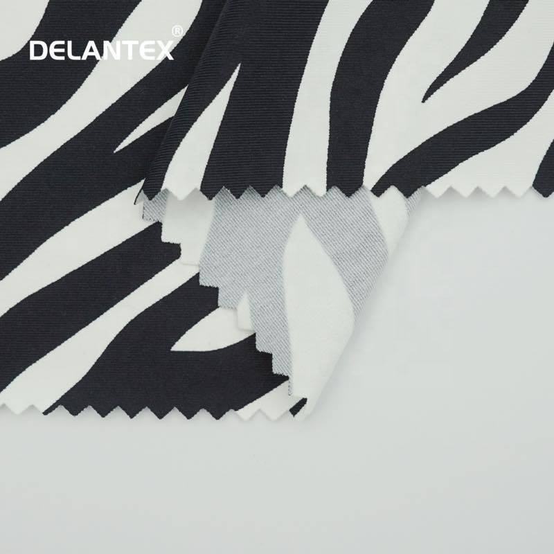 Custom Animal Printed Upf 50+ 4 Way Stretch Elastane Swimwear Fabric