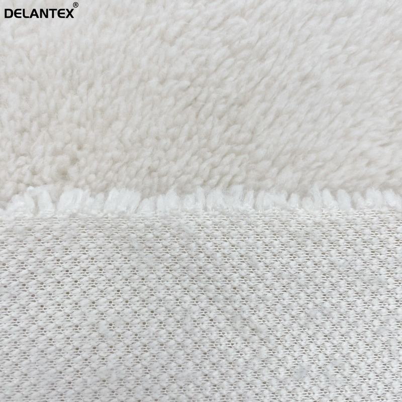 Delantex No Shedding Soft Beige Stretch Sherpa Fleece Fabric Suppliers