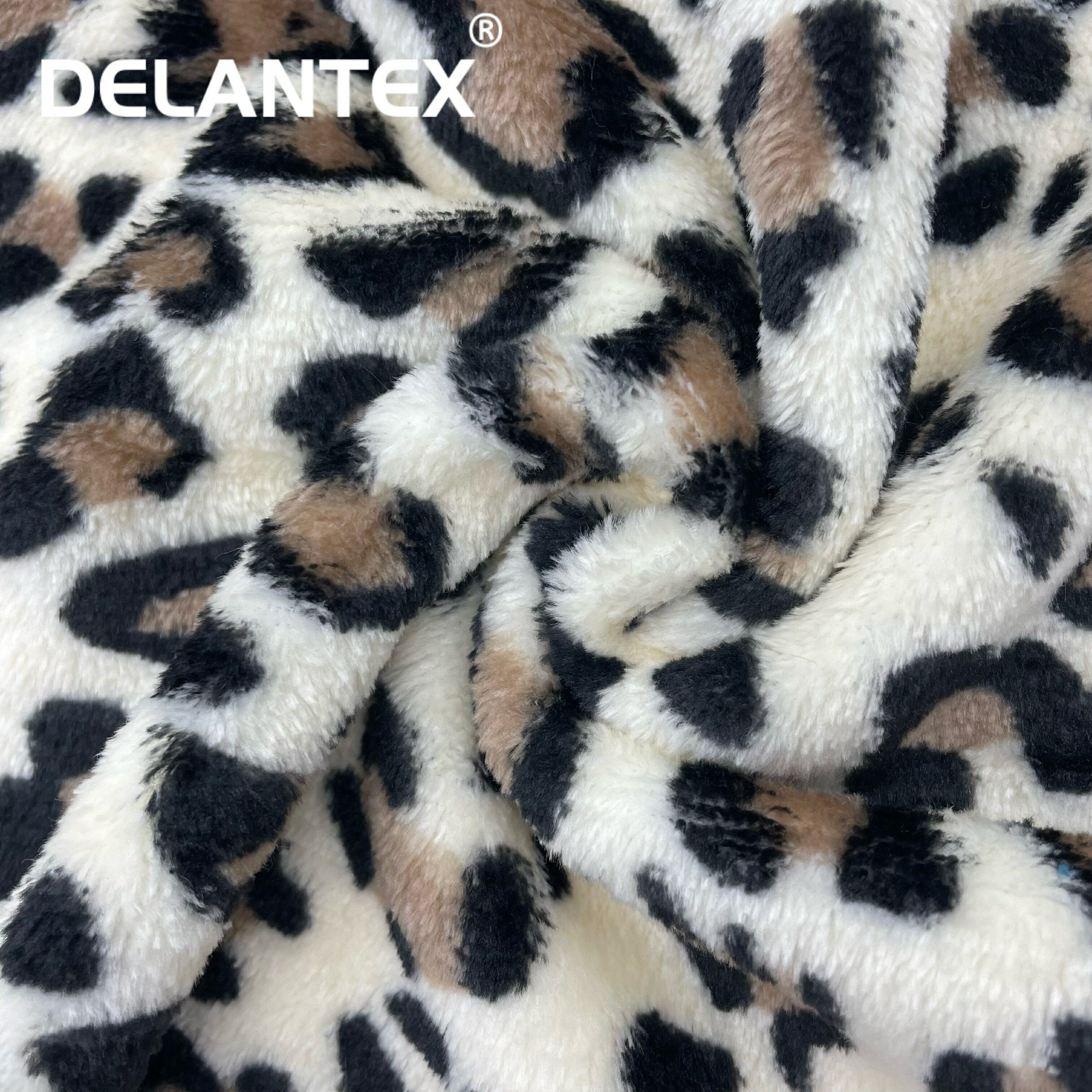 Delantex New Material by the Yard Garment Knitted Textile Fleece Polyester Flannel Fabric Free Sample