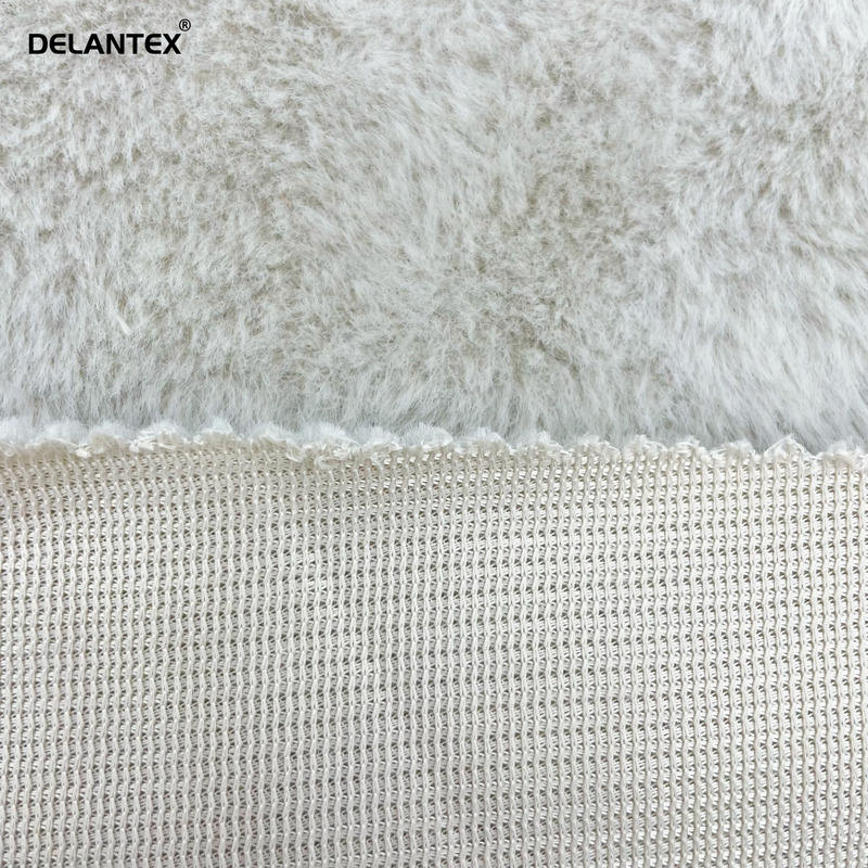 Delantex Wholesale 100% Polyester Rabbit Fur Fabric One Side Brushed Warped Anti-Static for Winter Warm-keeping Coats Girls