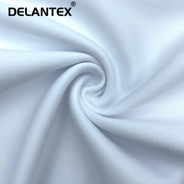 Delantex Buy Single Soft and Comfortable Polyester Polar Fleece Fabric with Cheap Price