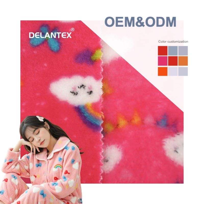 Delantex 100% Polyester Flannel Fleece Blanket Dot Animal Pattern Christmas Check Fabric Blankets and Throws