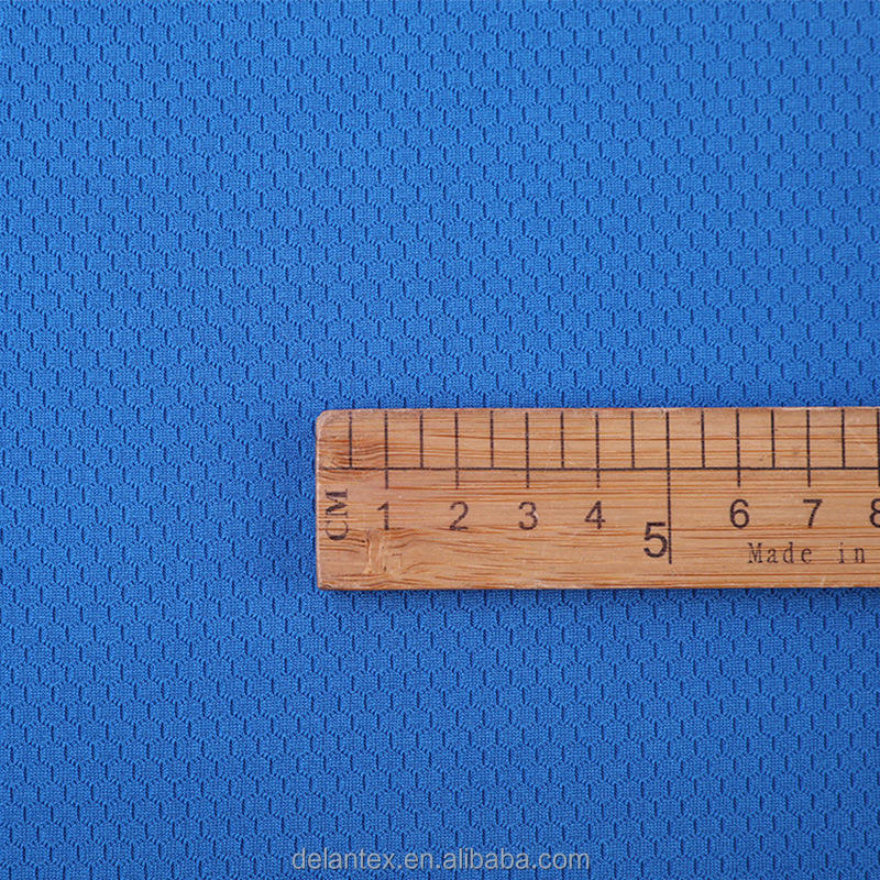 Good Breathability 100 Polyester Jacquard Soccer Mesh Fabric for Sports Jersey Free Samples