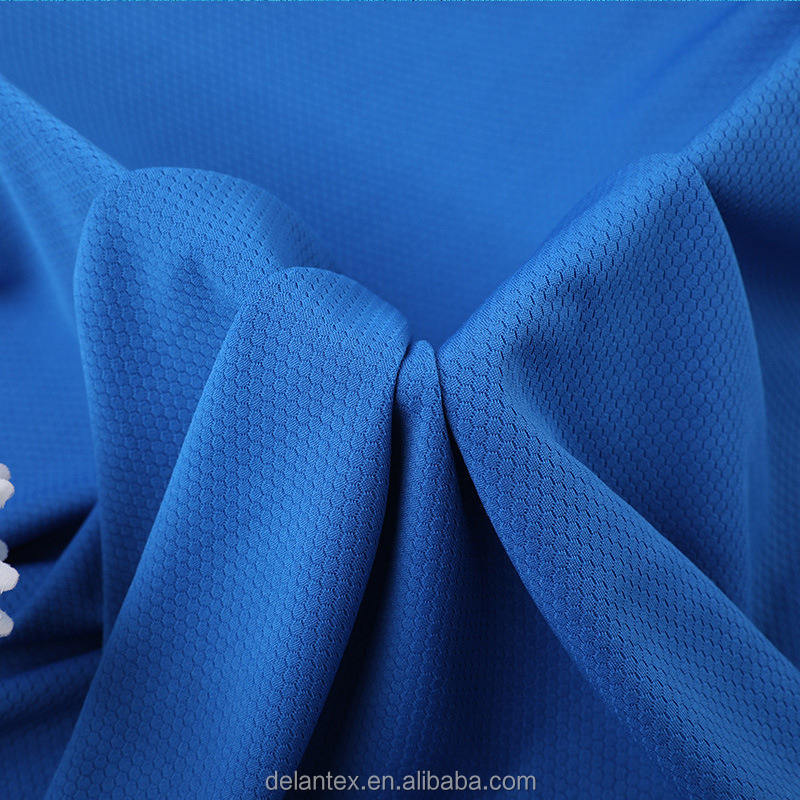 Good Breathability 100 Polyester Jacquard Soccer Mesh Fabric for Sports Jersey Free Samples