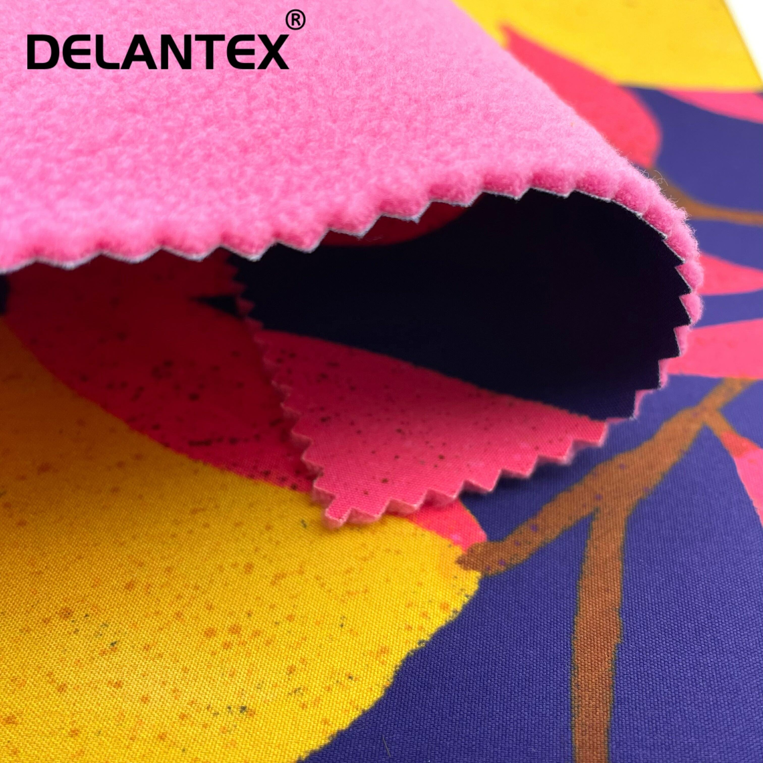 Softshell Fabric Children Print Four Way Stretch Spandex Waterproof Soft Shell Fabric Winter Fabrics for Clothing