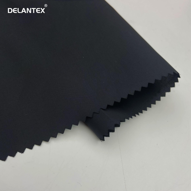 Delantex Quick Drying Fabric in Roll 48% Polyester 52% Viscose Microfibres Silk Taffeta Fabric