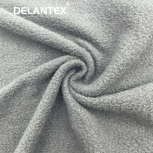 Delantex 160GSM 165CM Keeping Warm Polar Wholesale Fleece Fabric Prices for Garment