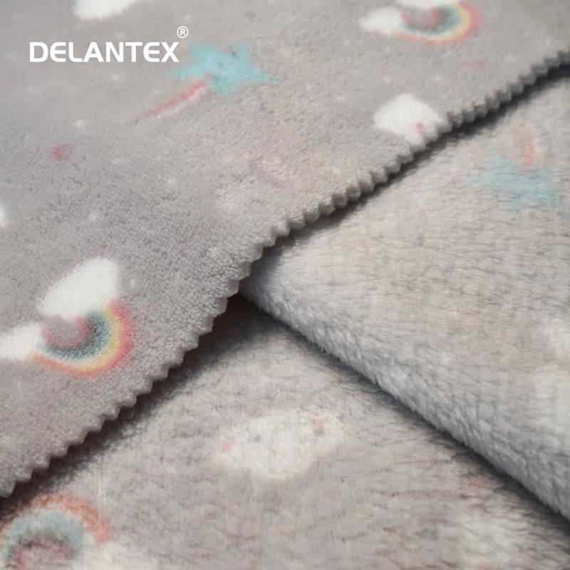 Delantex China Wholesale Soft 100% Polyester Coral Polar Fleece Brushed Print Fabric Free Sample