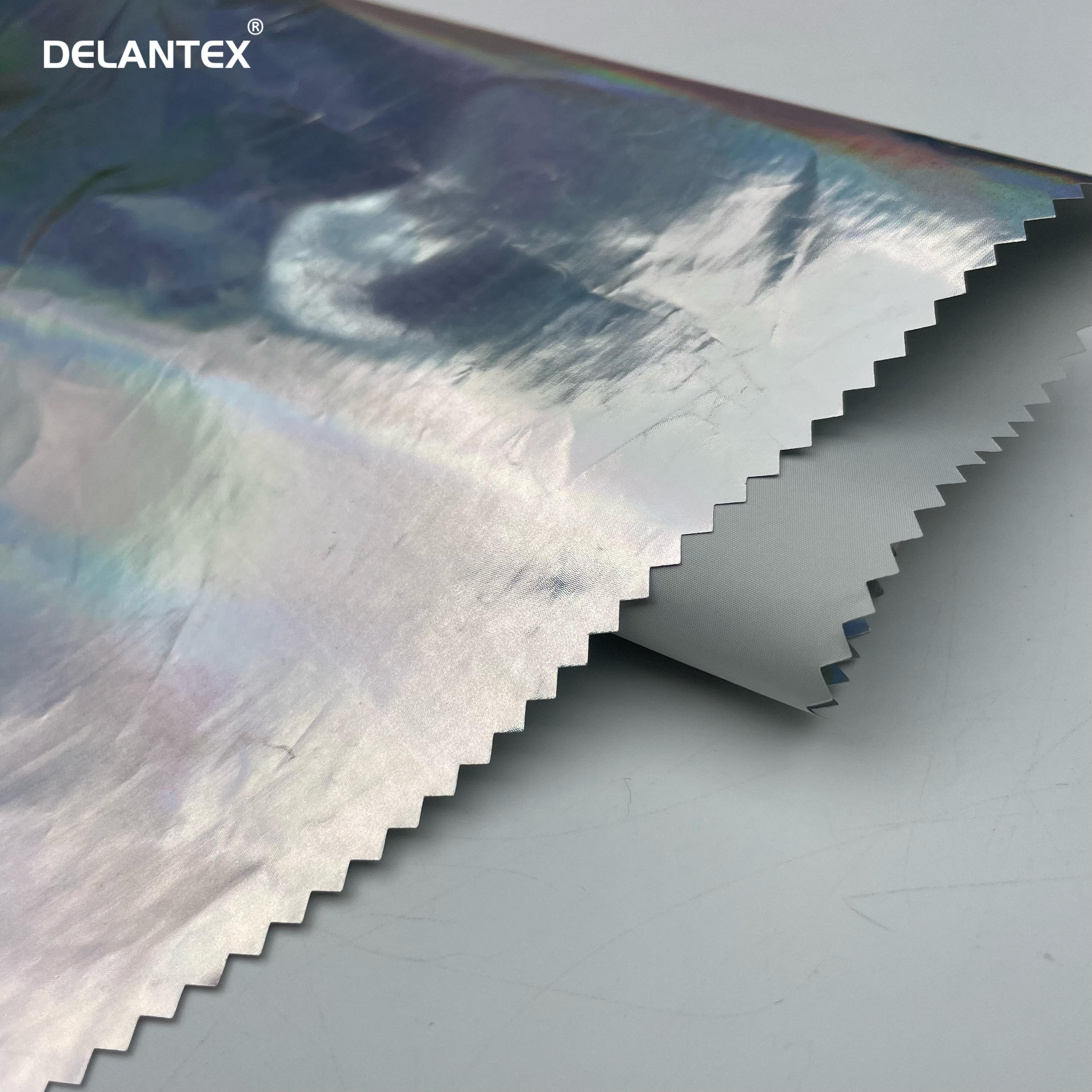 Delantex Lightweight Waterproof Polyester Reflective Fabric Silver Coated Taffeta Fabric for Car Cover Umbrella Free Sample