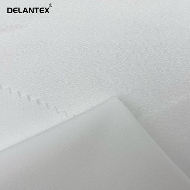 Delantex Customized Skin Friendly Ventilation 100%Polyester Woven Fabric for Shirt