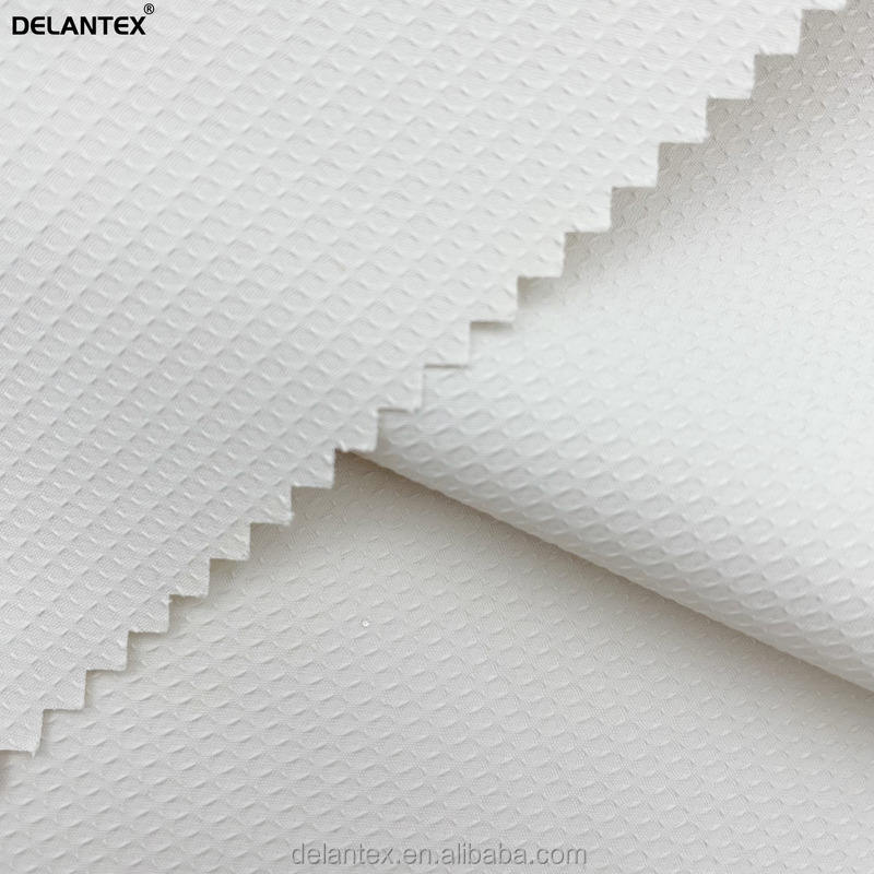 Delantex Lightweight Waterproof Polyester Woven Matte Small Louver Grid Softshell Fabric for Garment