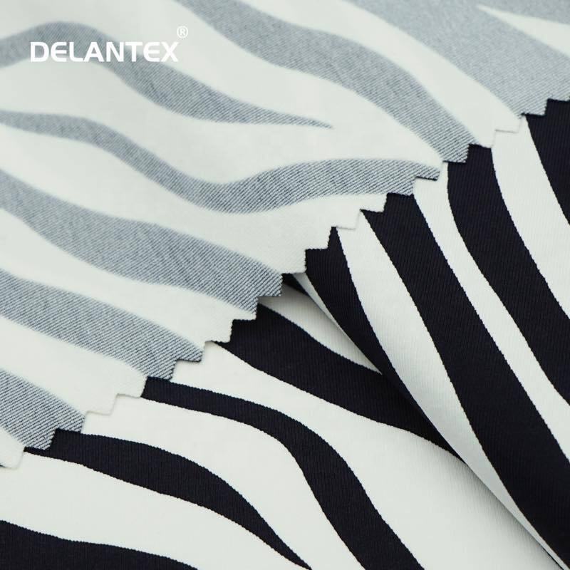 Custom Animal Printed Upf 50+ 4 Way Stretch Elastane Swimwear Fabric