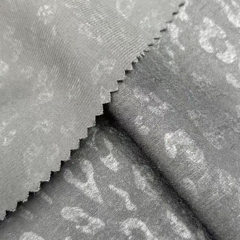 Delantex 114gsm Custom Wholesale 100% Polyester Woven Fabric Gold Leopard Hot Stamping Foil Print for Stage Costume Evening Dress custom fabric manufacturer