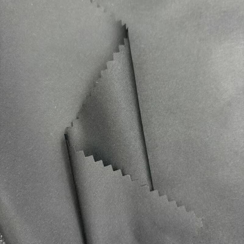 Delantex Waterproof 230T 100% Polyester 73GSM Lining Silk Pongee Taffeta Lining Fabric For Coat Bag Lining flexible textile supplier